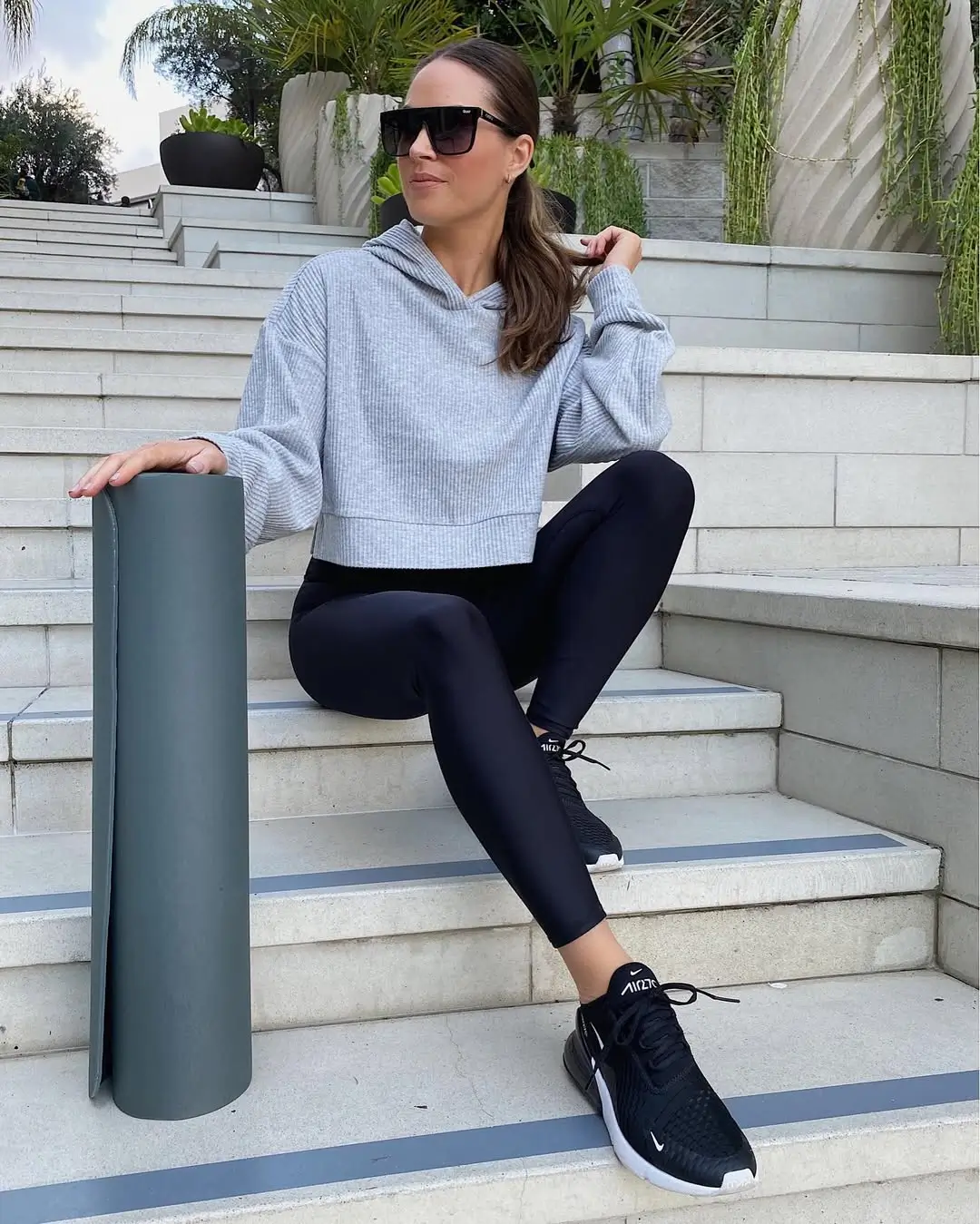 sporty legging outfits summer 2026 Relaxed Athleisure with Hoodie Layers