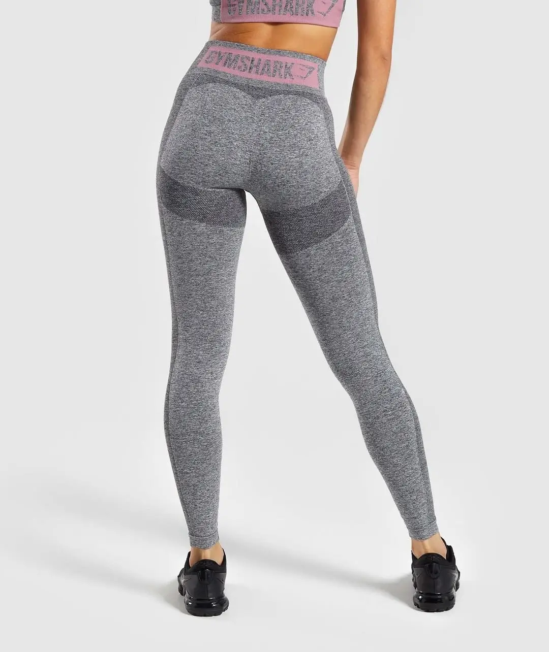 sporty legging outfits summer 2026 Contour-Enhancing Grey Performance Leggings