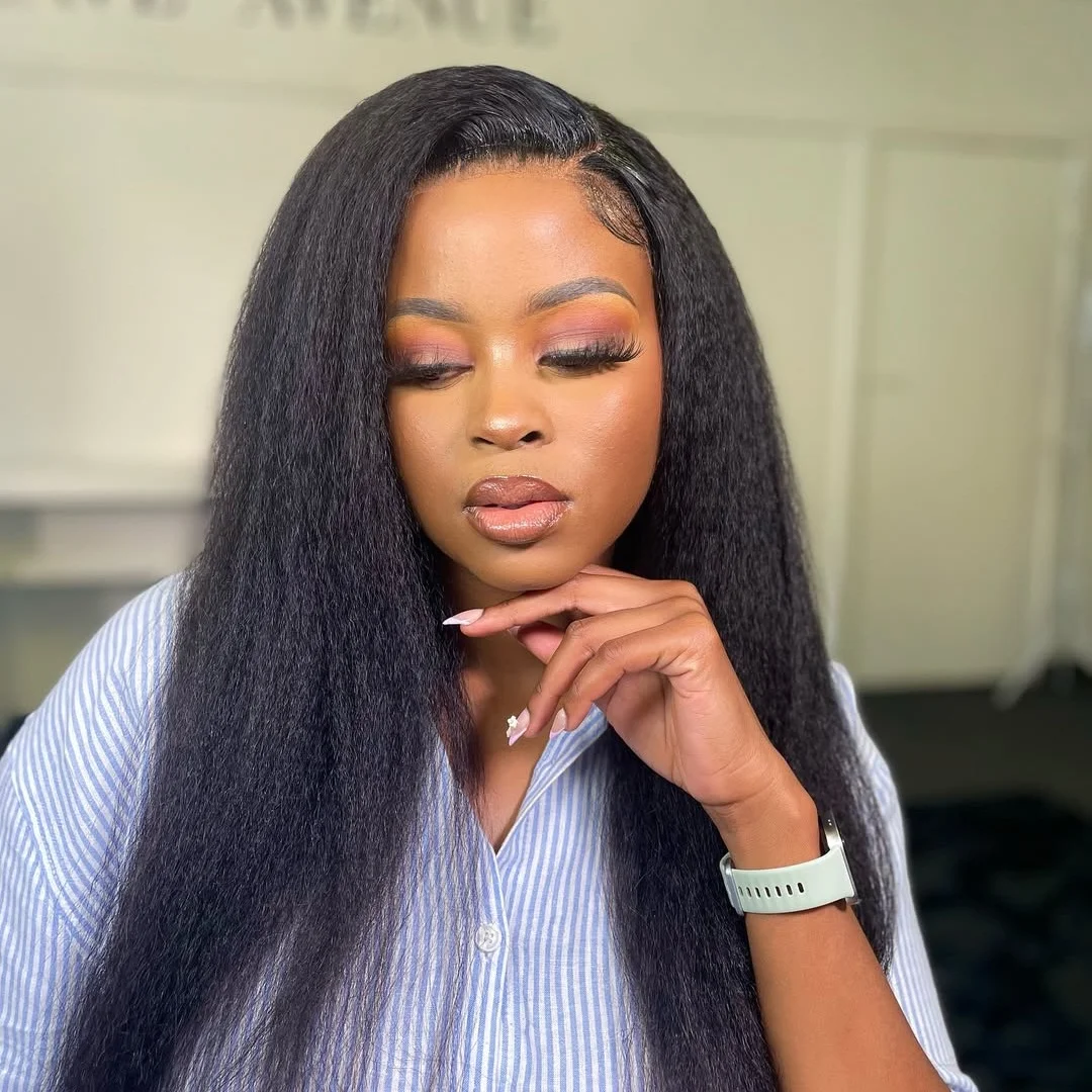 cute summer hairstyle black women 2026 Long Natural Texture with Soft Volume
