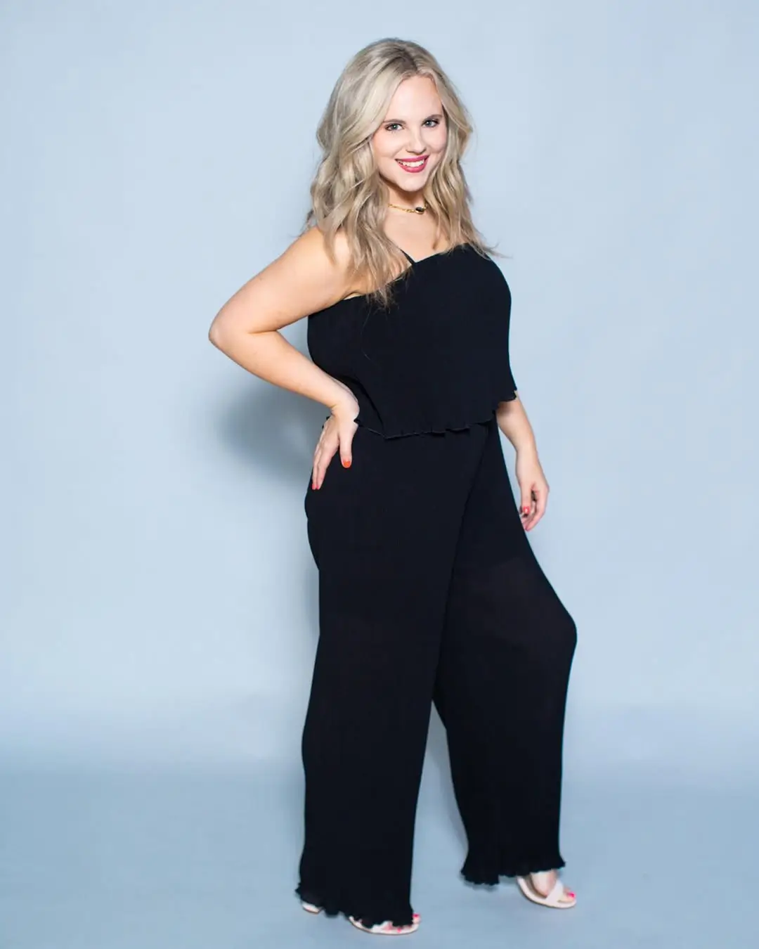 dressy summer jumpsuit outfits 2026 Relaxed Elegance That Feels Inclusive and Easy