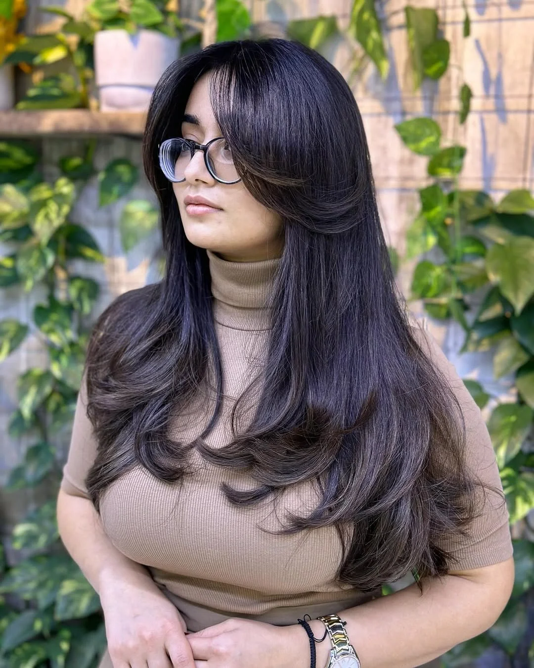 gorgeous summer haircut for round face 2026 Voluminous Long Layers with Soft Curtain Framing