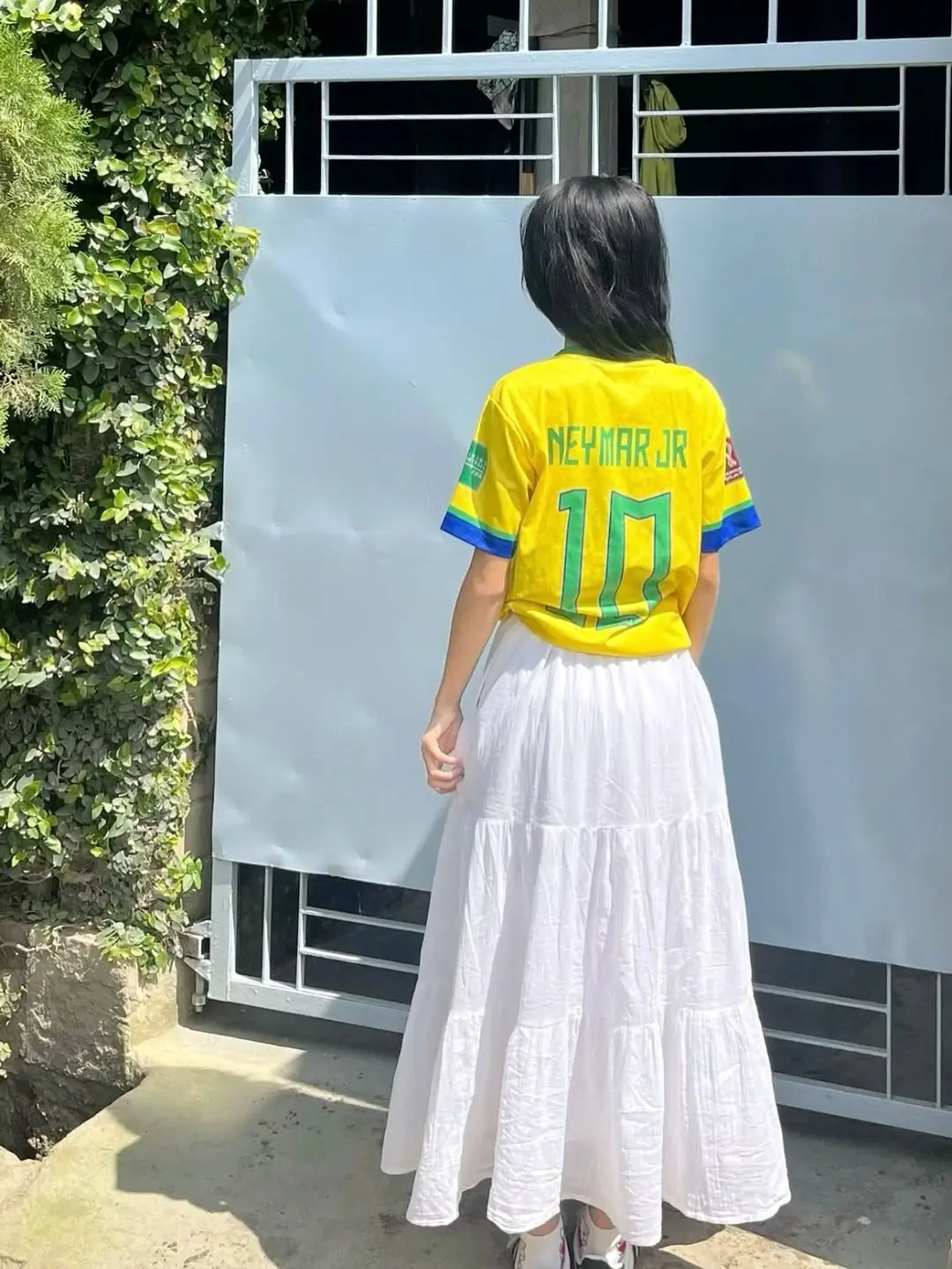 maxi skirt outfits summer 2026 Unexpected Color Pop with a Sporty Twist