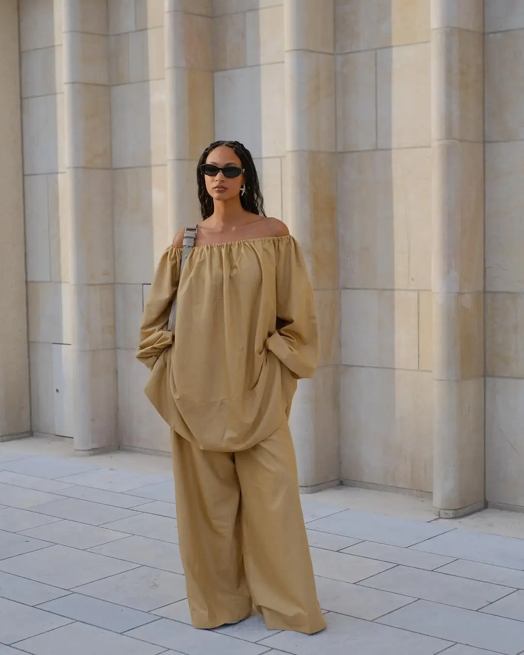 oversized summer outfit 2026 Monochrome Flow — The Art of Full Oversized