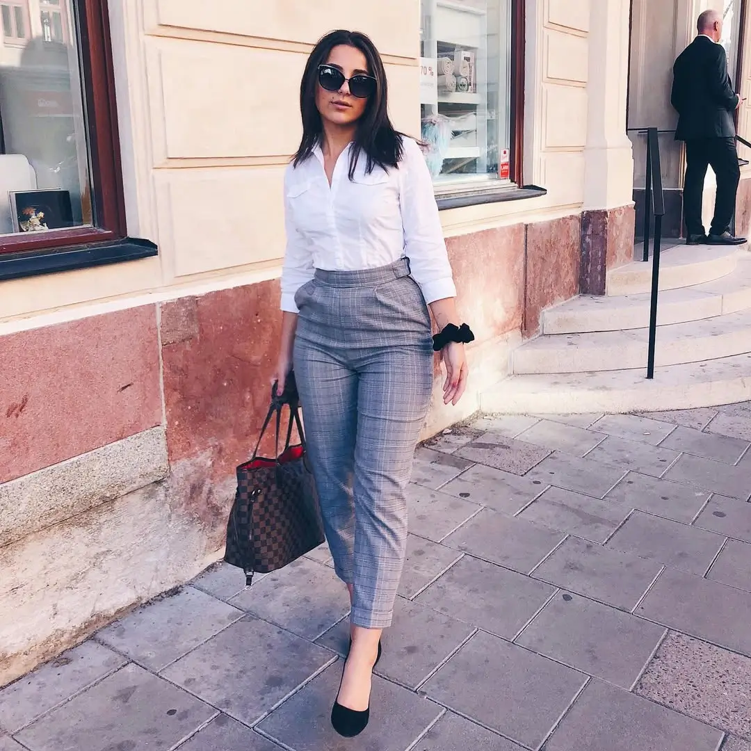 summer business casual outfit 2026 Tailored Confidence with a Modern City Edge