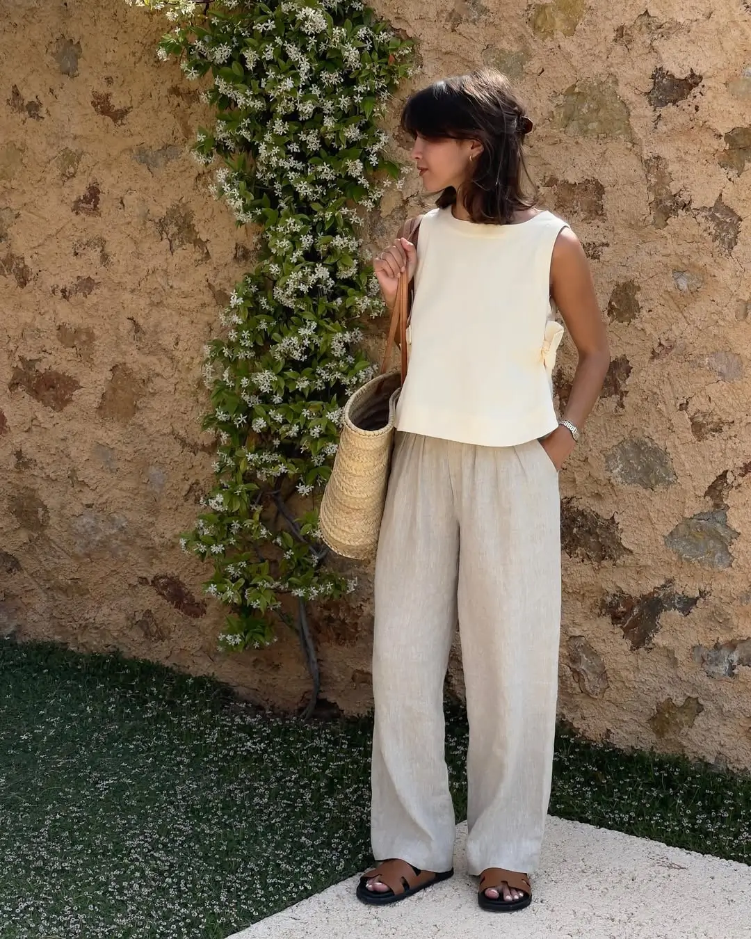 summer clothes essentials 2026 Natural Linen & Quiet Luxury in Motion