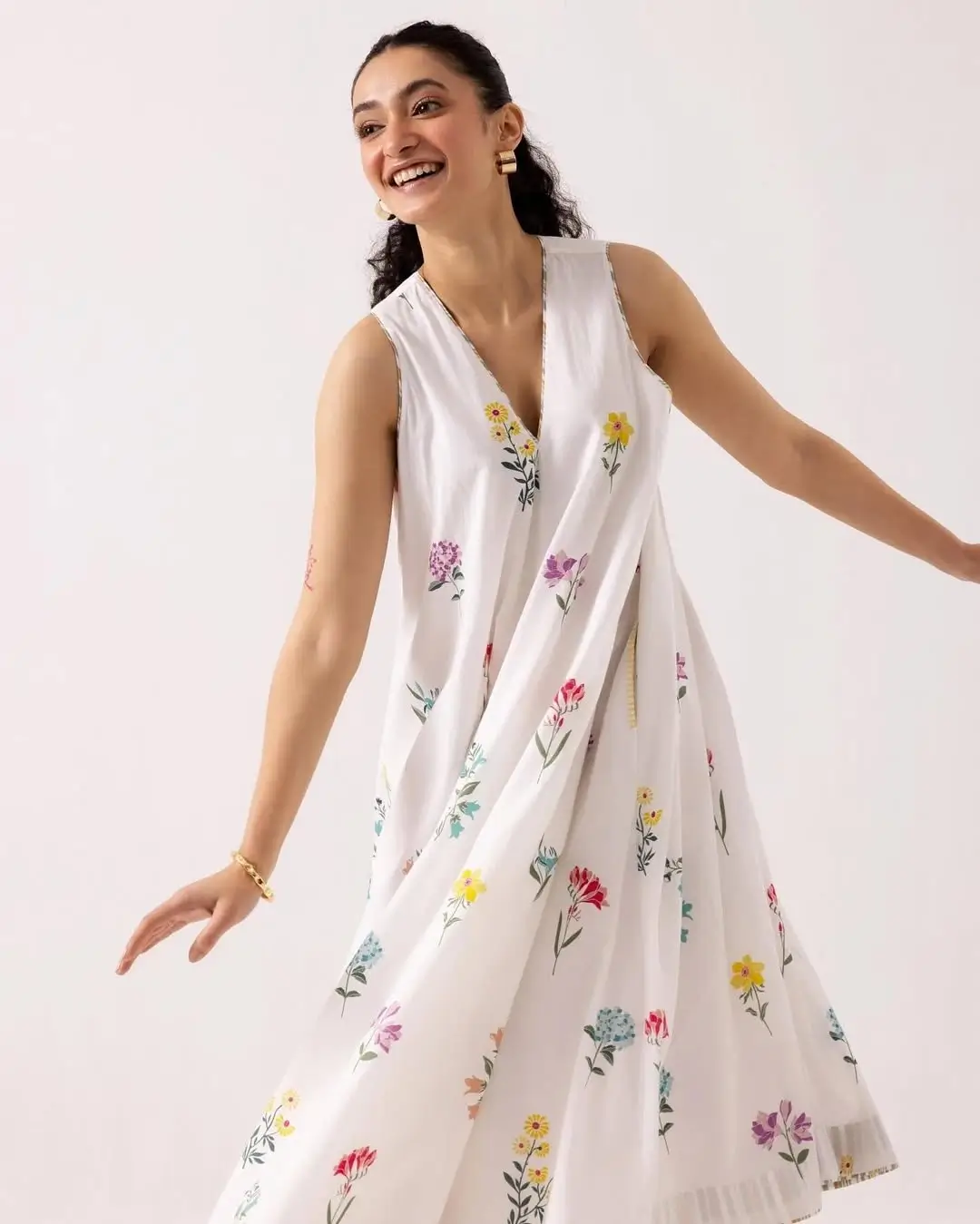 summer flowy maxi dresses 2026 Soft Floral Drift The Minimal Embroidered Summer Maxi