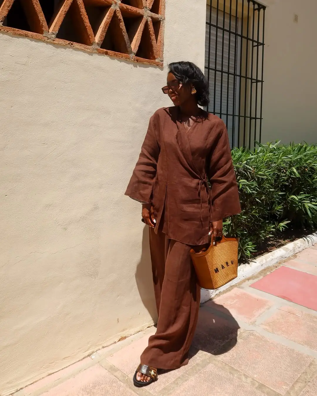 summer linen outfits 2026 Chocolate Linen Layers That Redefine Minimal Classic