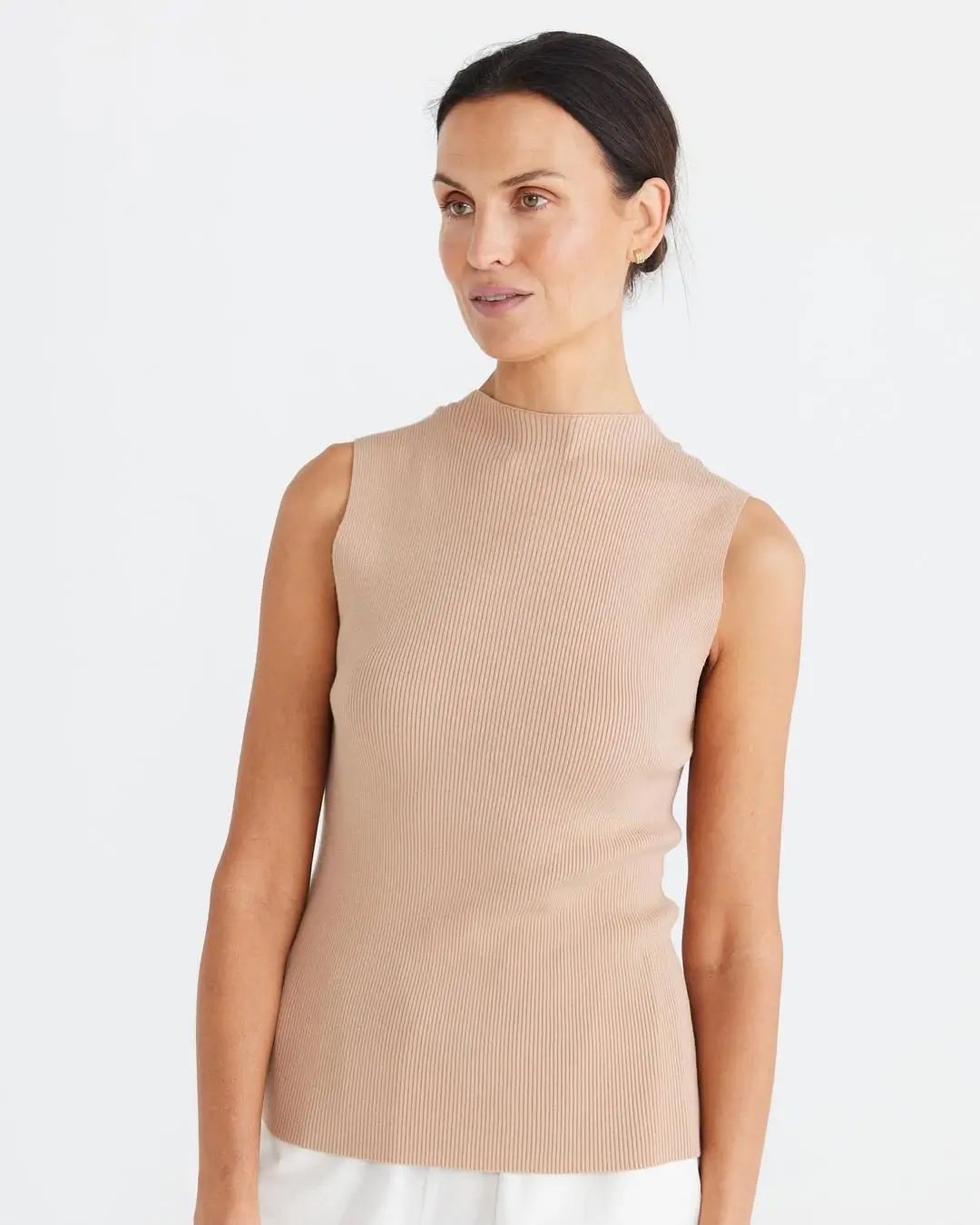 summer sleeveless tops 2026 Neutral Knit Energy: When Simple Feels Expensive
