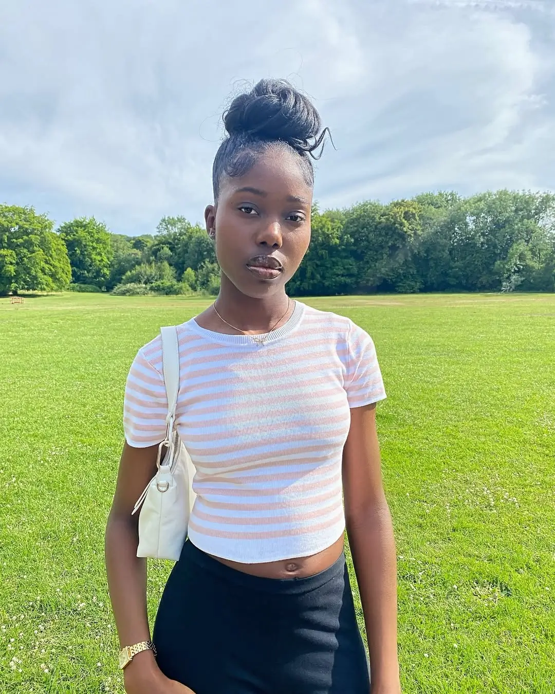 summer tops outfit 2026 The Soft Striped Tee That Feels Like a Sunday Morning