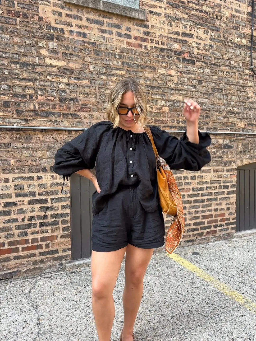 trendy midsize outfits summer 2026 Soft Volume Black Set That Moves With You