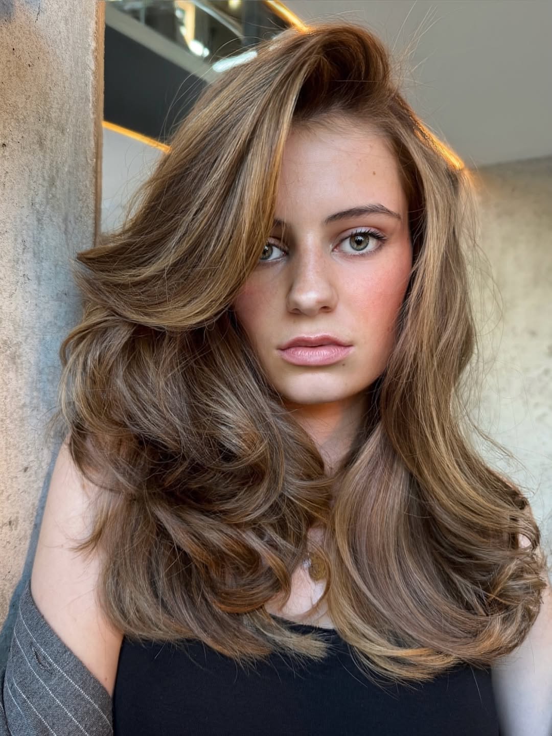 versatile summer haircut 2026 Voluminous Long Layers with Soft Lift