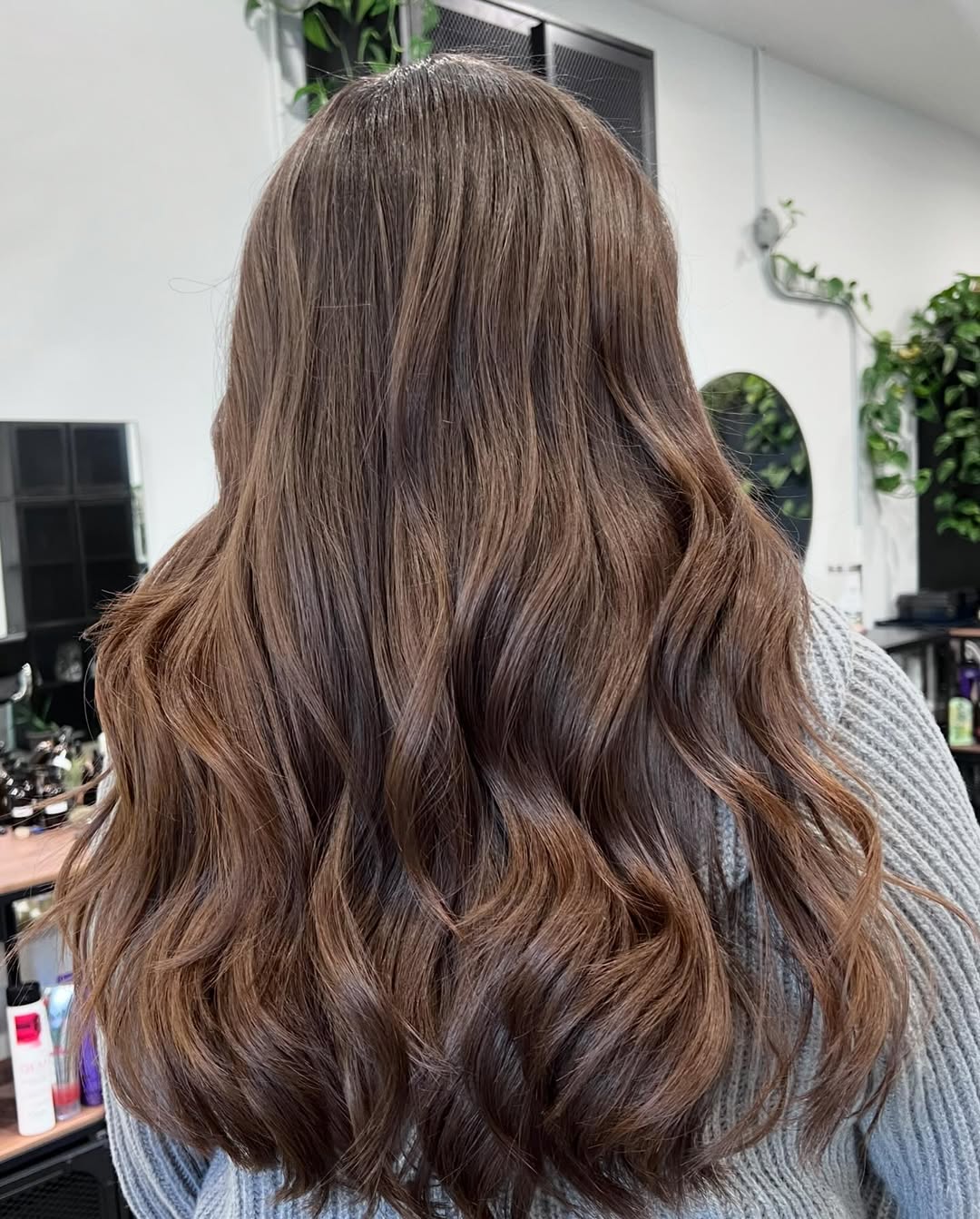 versatile summer haircut 2026 Long Soft Waves for Natural Movement