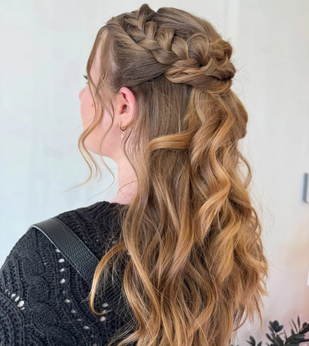 boho summer wavy hairstyle 2026 Soft Honey Waves with Crown Braid Half Up Detail