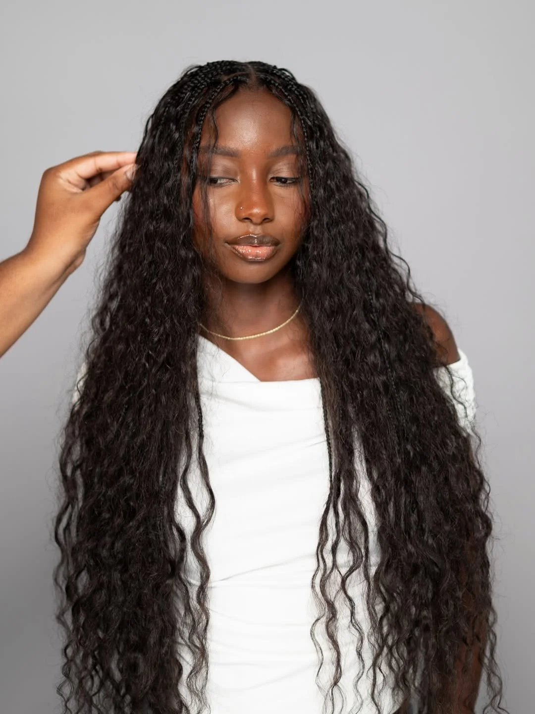 boho summer wavy hairstyle 2026 Long Wet Look Waves with Micro Braids Detail