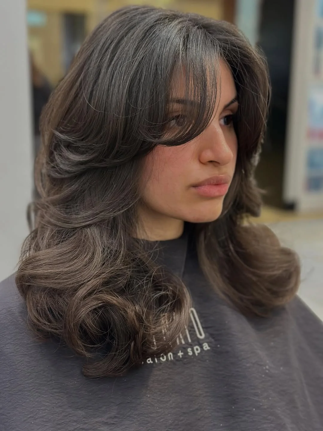 effortless summer haircuts for fuller faces 2026 Soft Butterfly Layers With Airy Curtain Bangs