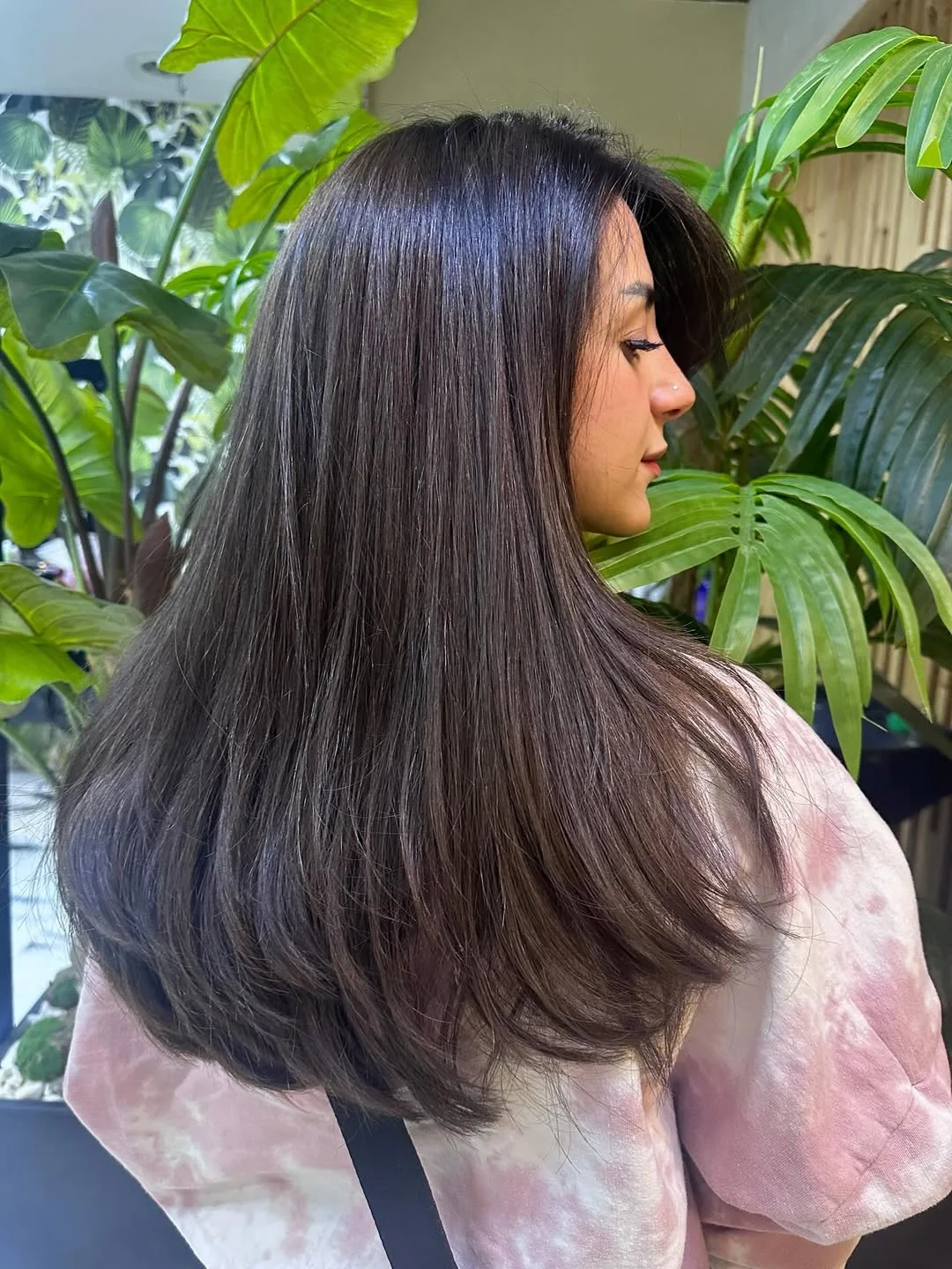 effortless summer haircuts for fuller faces 2026 Silky Espresso Length With Invisible Layers