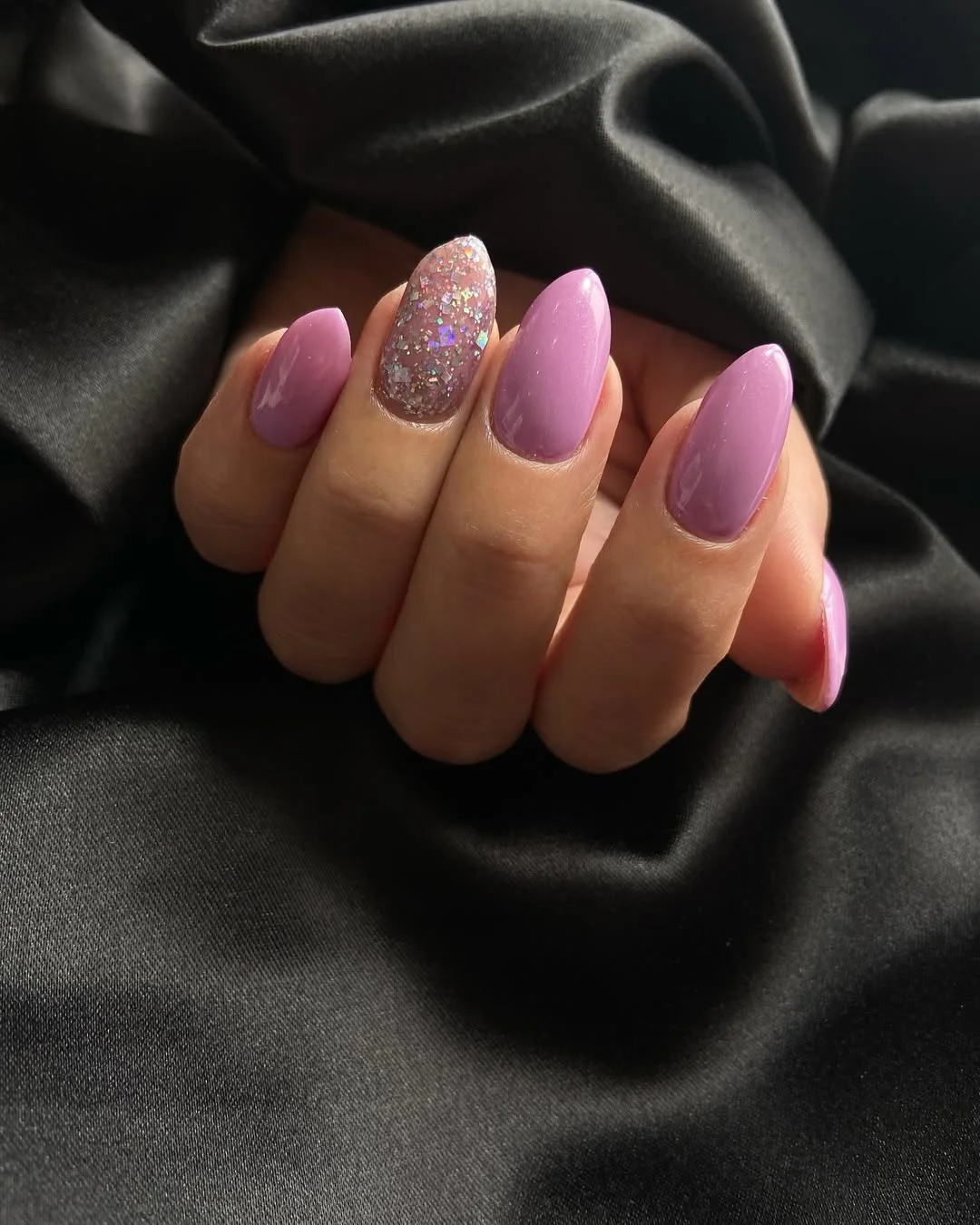 funky summer nails 2026 Lilac Elegance with Crystal Stardust
