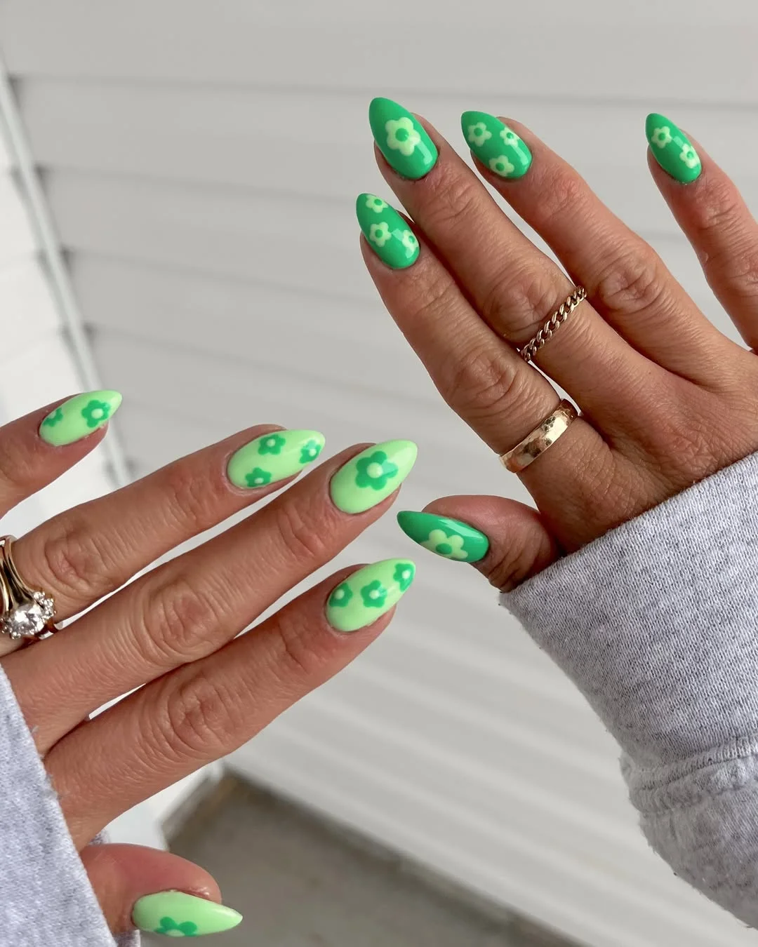 June Nail Colors ideas Retro Lime Flower Nails That Feel Like Summer Vacation