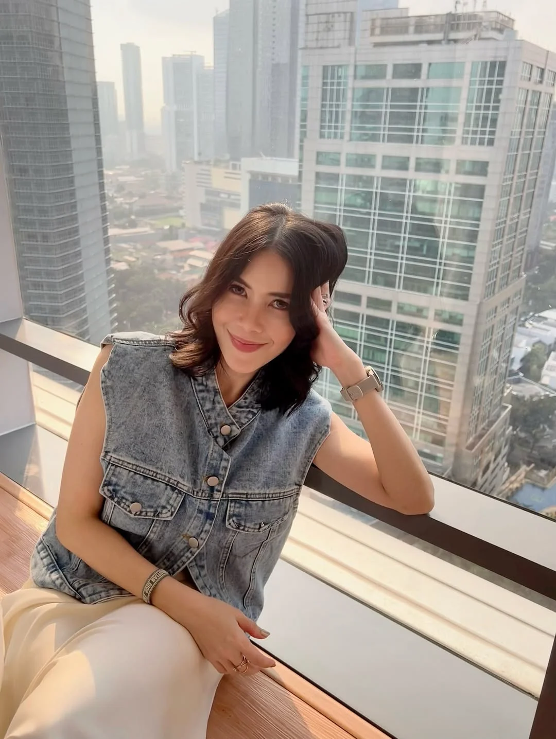 June Outfits Ideas for women 2026 Denim Vests Making a Quiet Comeback for 2026