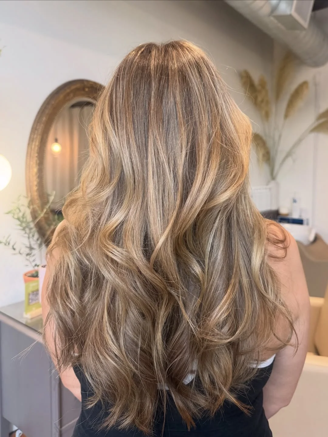 light summer honey blonde hair color 2026 Soft Melted Honey Layers with Dimensional Glow