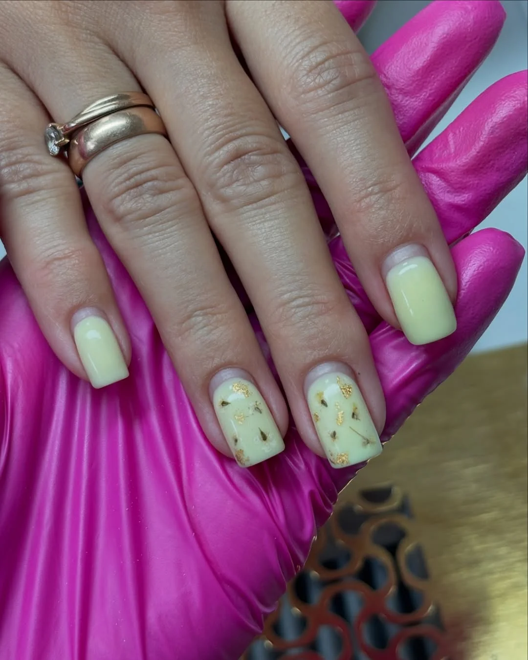 light summer nails 2026 Butter Yellow Floral Nails That Feel Like Late August