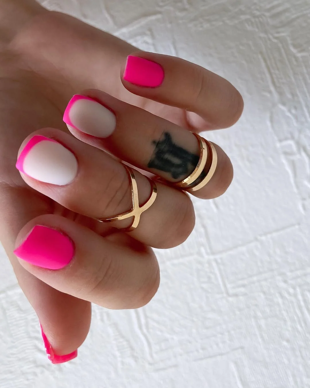 pink summer nails 2026 Minimal White And Pink Outline French Tips