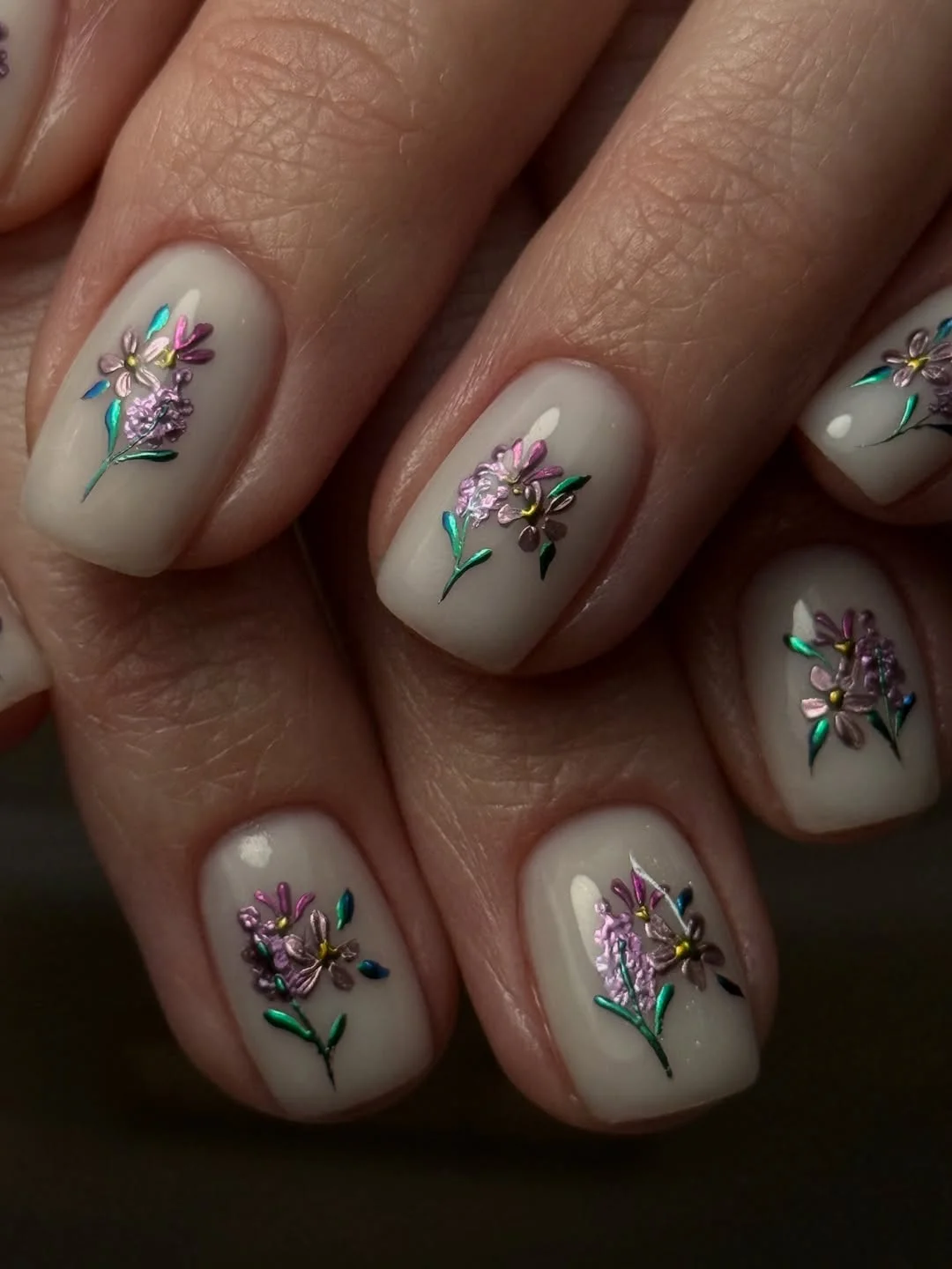 summer flower nails 2026 Minimal Floral Chrome Nails With Pearl Beige Base