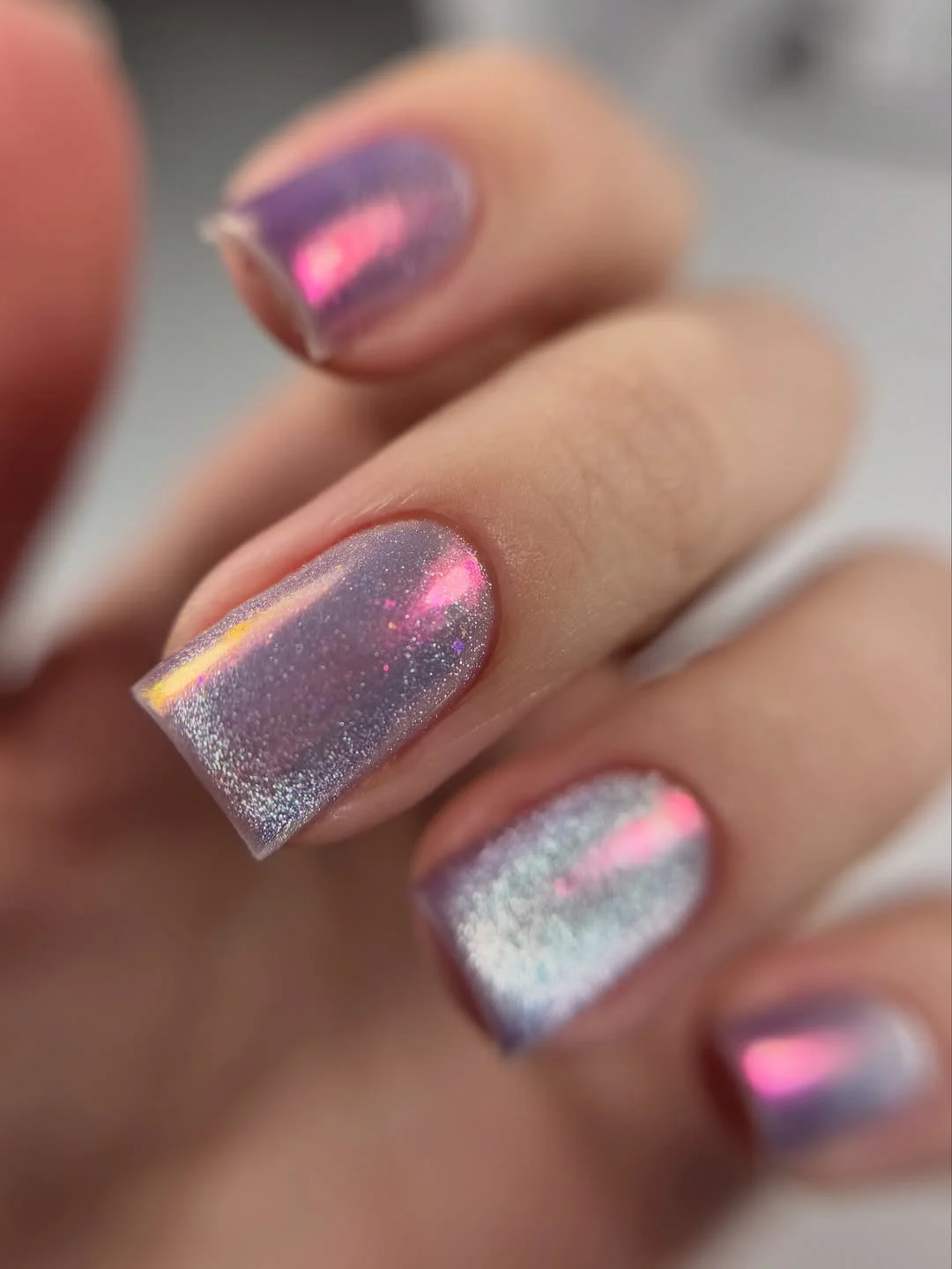 summer manicure color ideas 2026 Lavender Chrome Nails With a Holographic Glow