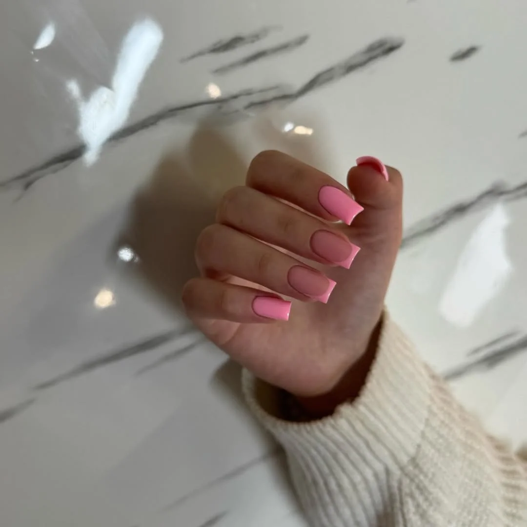 Summer mid nails ideas 2026 Bubblegum Pink Color Block Nails