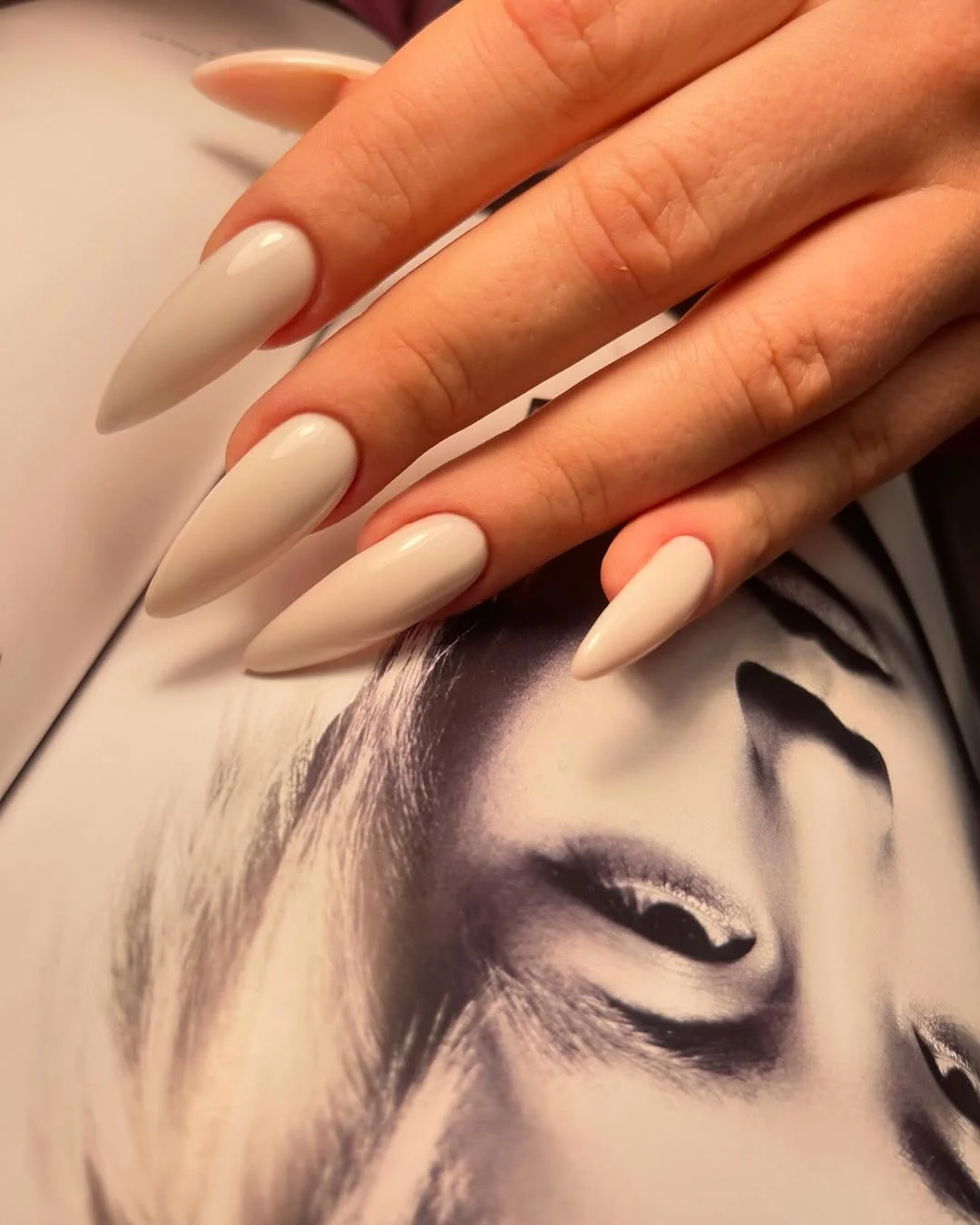 summer nail colors 2026 Minimal Nude Almond Nails That Quietly Elevate Everything
