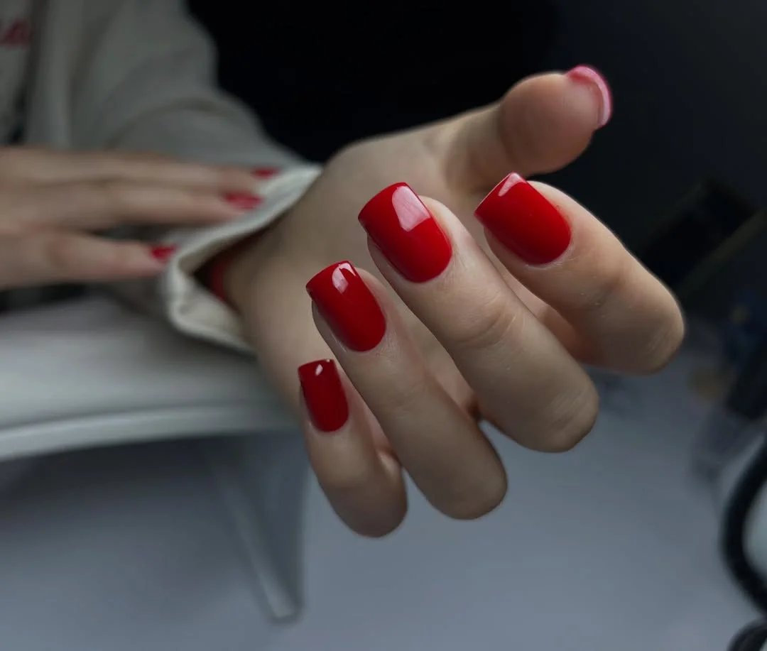 summer nail colors 2026 Classic Cherry Red Nails That Never Stop Looking Expensive