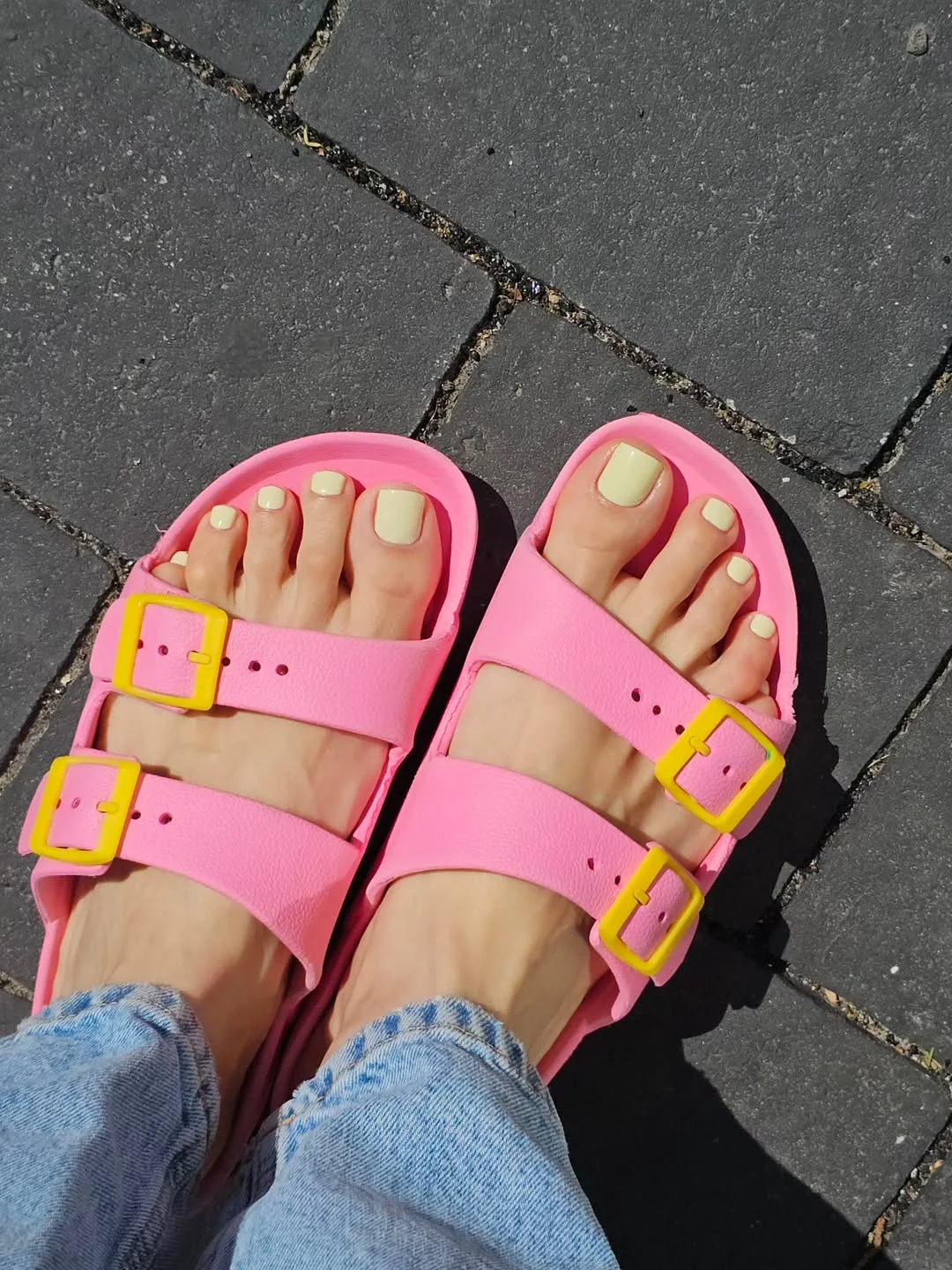 summer pedicure colors 2026 Pastel Lemon Pedicure That Feels Like Pure Sunshine