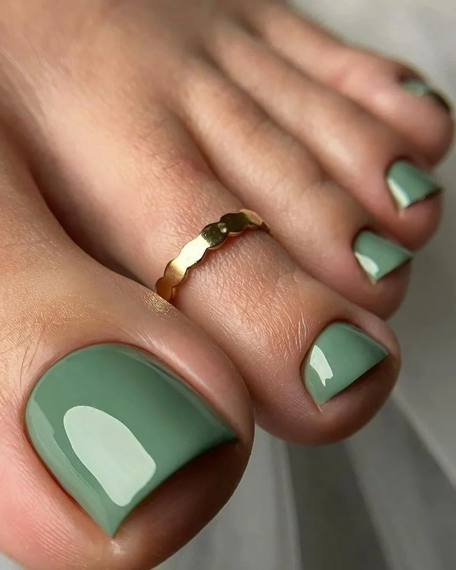 summer toes colors 2026 Sage Green Toes That Feel Calm Earthy and Unexpectedly Chic