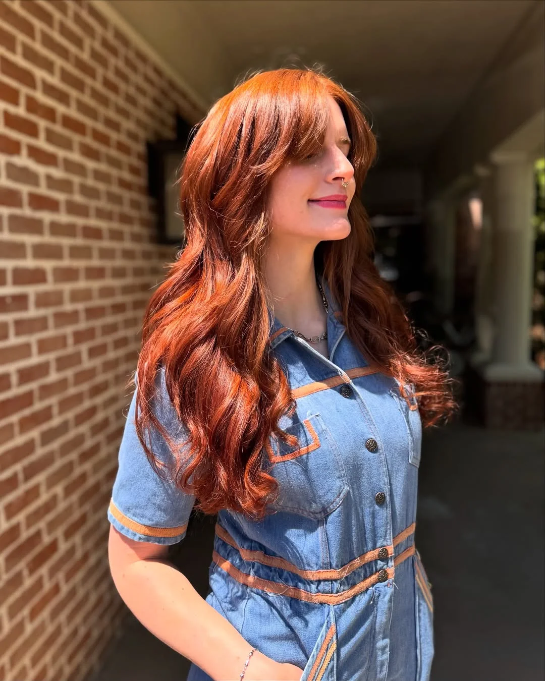 sun-kissed summer auburn hair color 2026 Sunlit Copper Auburn with Retro Soft Waves