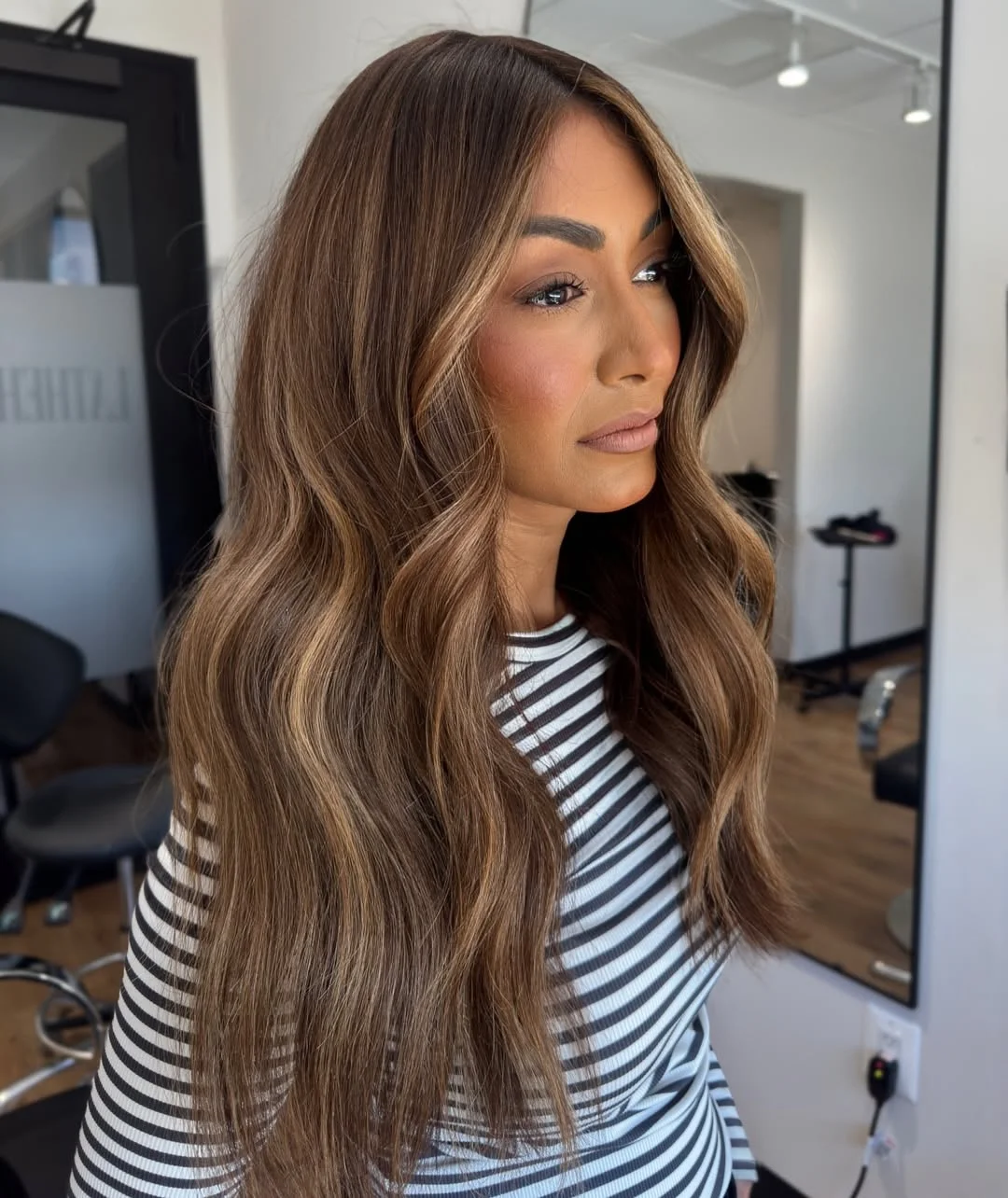 toffee summer honey brown hair color 2026 Dimensional Toffee Waves With Soft Face-Framing Blonde